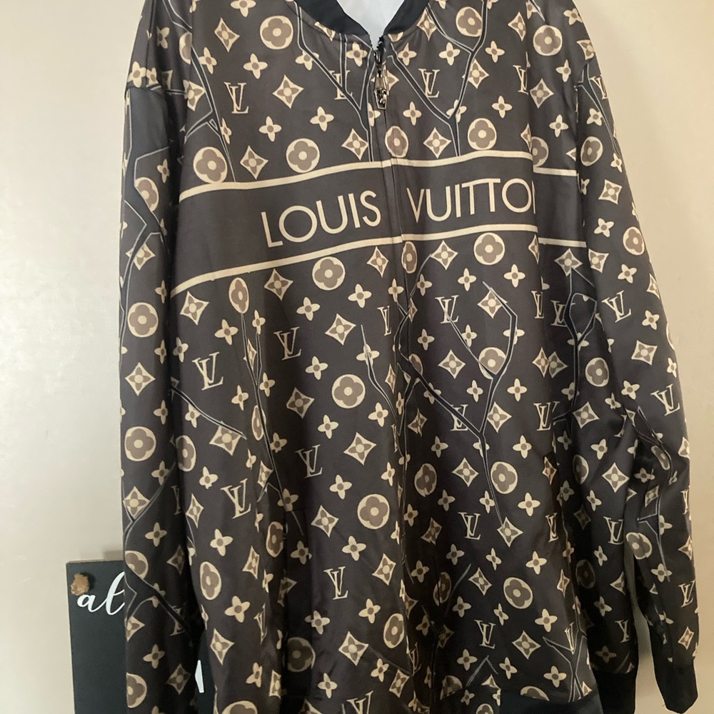 Louis Vuitton Black and Tan Monogram Top